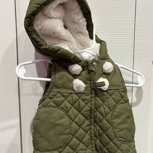0-3 month Hooded Vest - Green